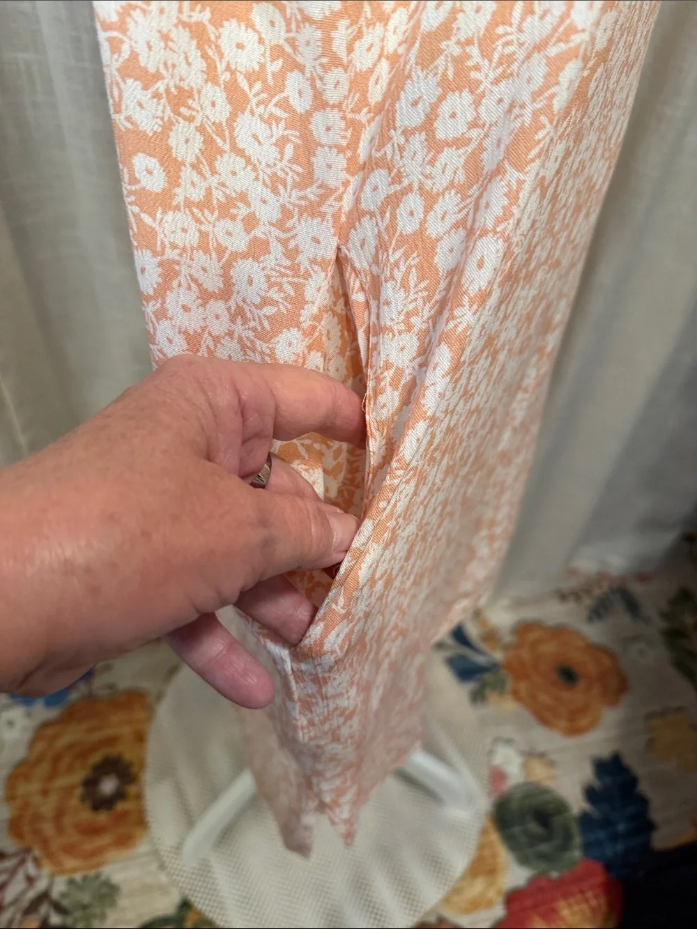 NWT-Lost + Wander Floral Button Front Mini Shirt Dress XS/S NWT Peach Whte Rayon - Picture 5 of 13